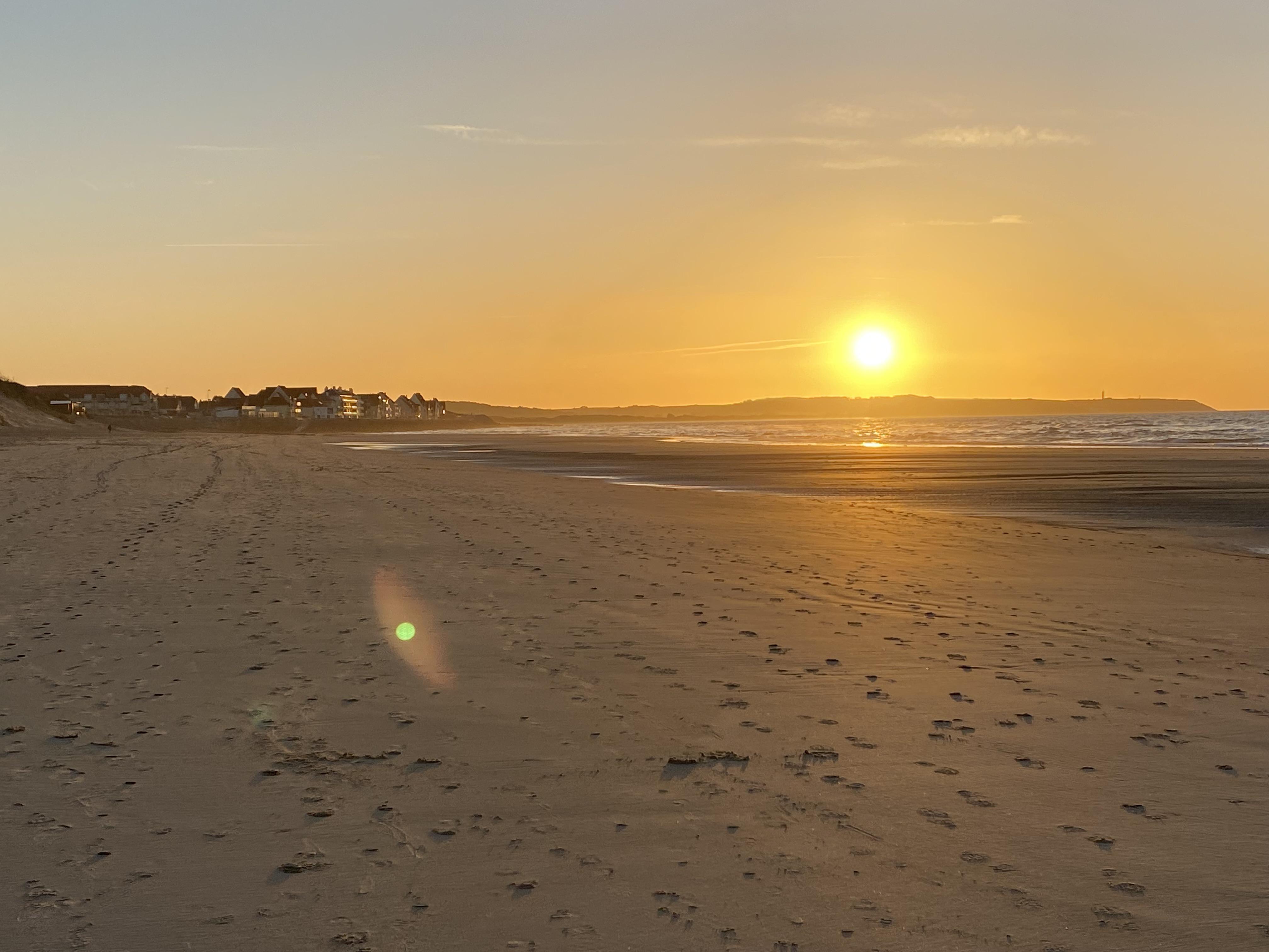 Coucher de soleil sur la plage de Wissant