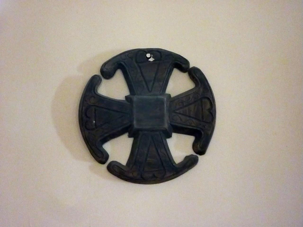 Monu Relig Eglise  131 croix Anglicane