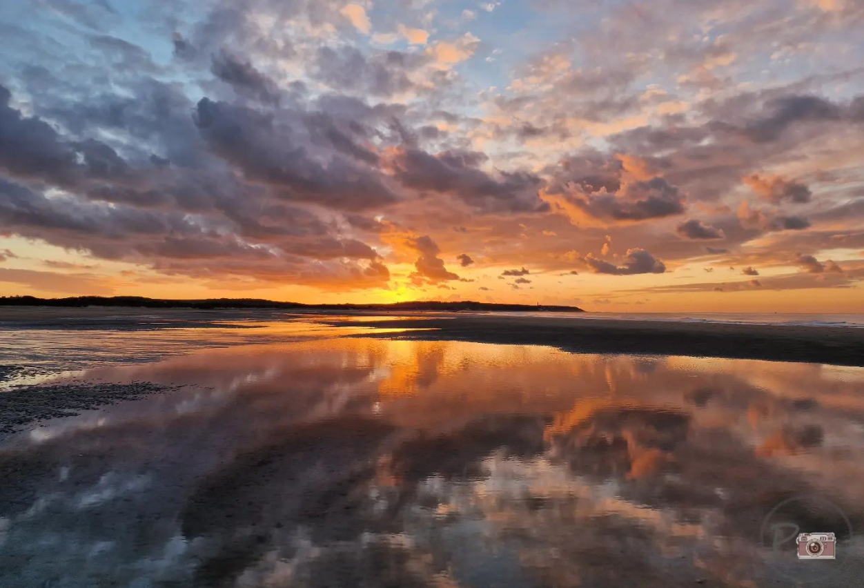 4639704-pau-photos-sunset