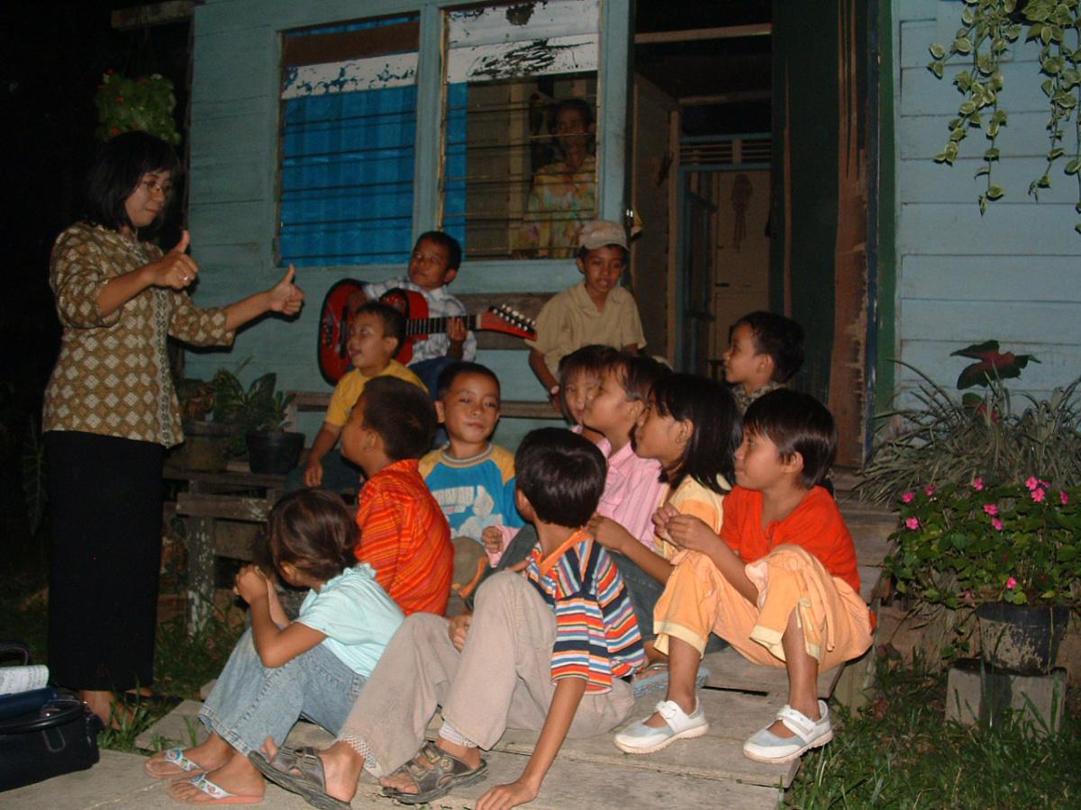 Mission Trip Sintang, Kalimantan Barat Mission Trip Sintang, Kalimantan Barat