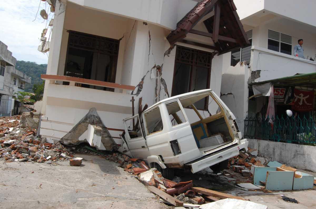Gempa Padang Gempa Padang