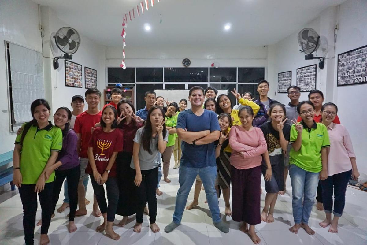 Perayaan HUT RI 74 Bersama Kakak-kakak Pengajar Rumah Kasih dan Rumah Ceria Perayaan HUT RI 74 Bersama Kakak-kakak Pengajar Rumah Kasih dan Rumah Ceria