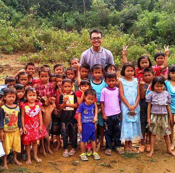 Wawancara dengan Pangi, Koordinator Pelatihan Akademis Rumah Ceria (bag. 1) Wawancara dengan Pangi, Koordinator Pelatihan Akademis Rumah Ceria (bag. 1)