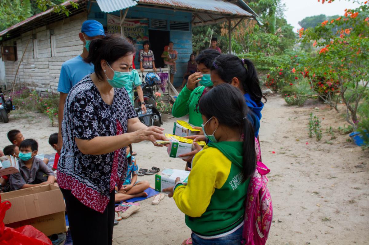 Digerakkan oleh Belas Kasih (Pelayanan Tanggap Bencana Asap Kalimantan Barat) Digerakkan oleh Belas Kasih (Pelayanan Tanggap Bencana Asap Kalimantan Barat)