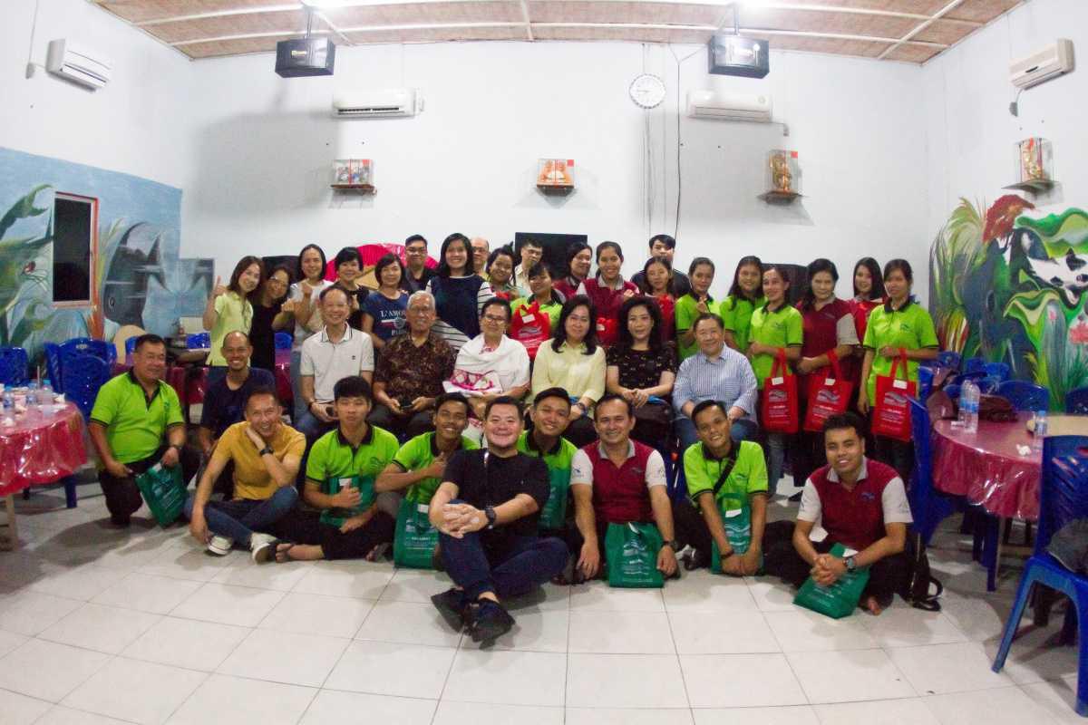 Sambut Natal, Yayasan Sungai Kasih Bagikan 2000 Bingkisan Sambut Natal, Yayasan Sungai Kasih Bagikan 2000 Bingkisan