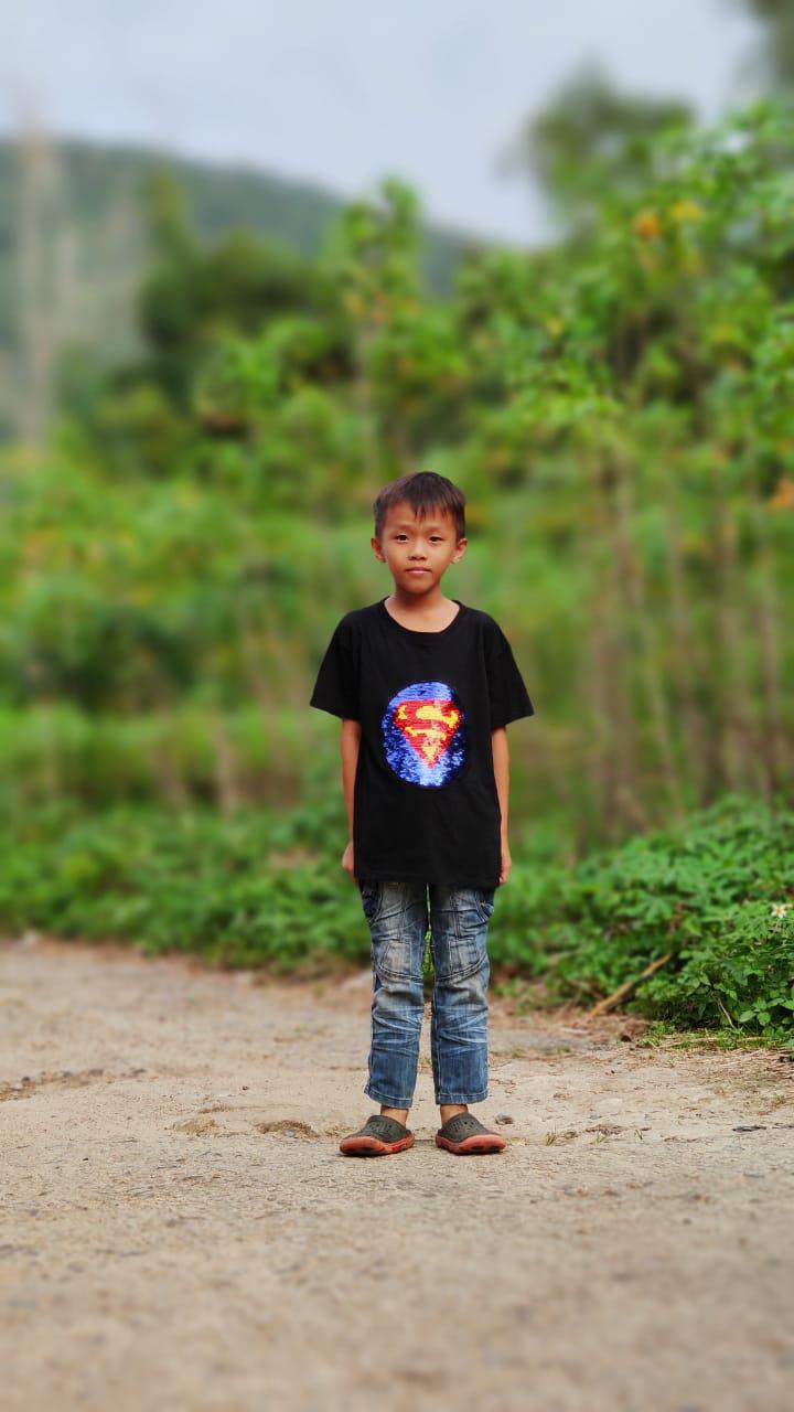 Si Anak Yang Rajin Membantu Orang Tua  Si Anak Yang Rajin Membantu Orang Tua