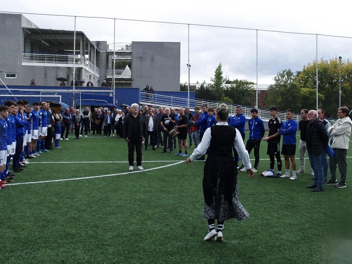 HOMENAJE A IÑAKI LABAYEN HOMENAJE A IÑAKI LABAYEN