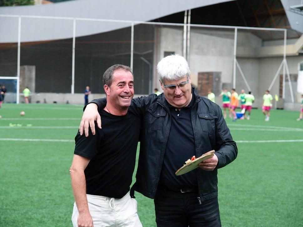 HOMENAJE A IÑAKI LABAYEN HOMENAJE A IÑAKI LABAYEN