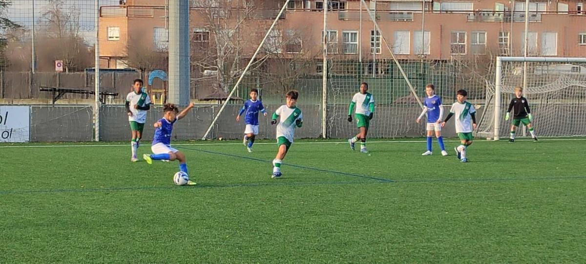 TORNEO DE NAVIDAD 2025(NACIDOS 2015)