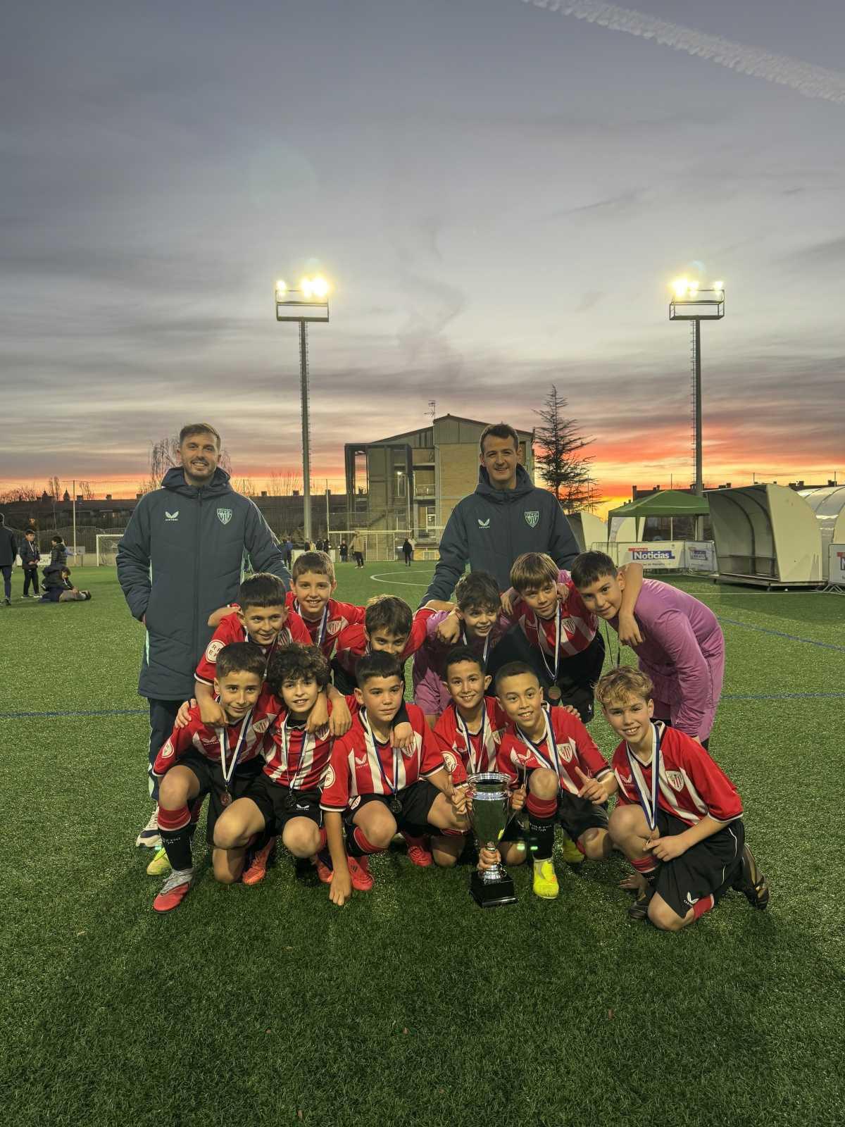 TORNEO DE NAVIDAD 2025(NACIDOS 2015)