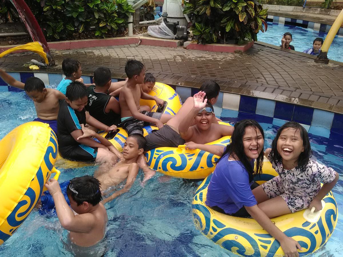 Swimming Day Swimming Day