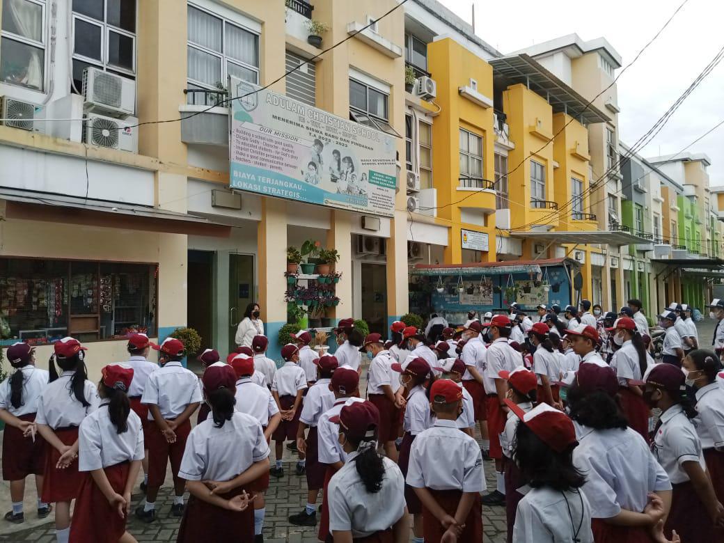 Pelaksanaan Ujian PAS GANJIL 2022 (Hari Pertama) Pelaksanaan Ujian PAS GANJIL 2022 (Hari Pertama)