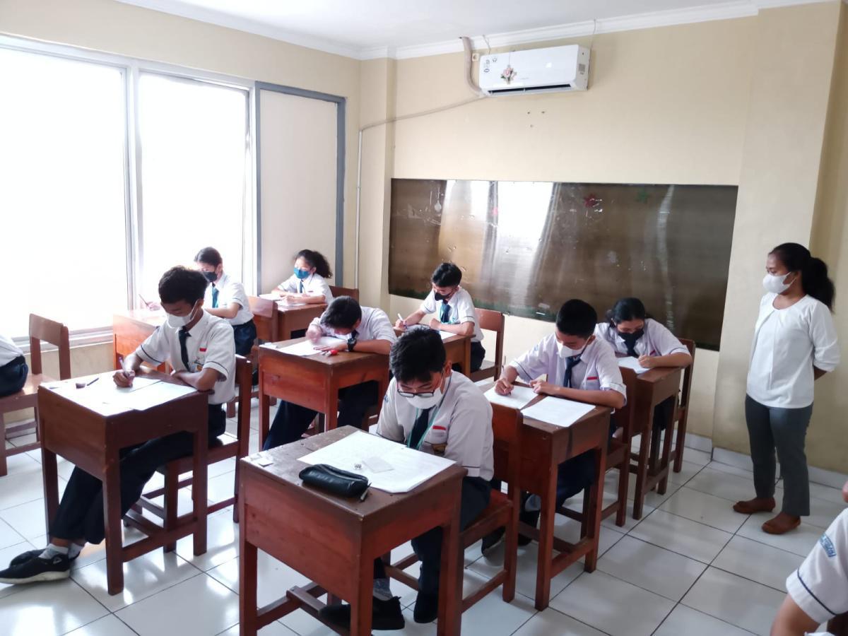 Pelaksanaan Ujian PAS GANJIL 2022 (Hari Pertama) Pelaksanaan Ujian PAS GANJIL 2022 (Hari Pertama)