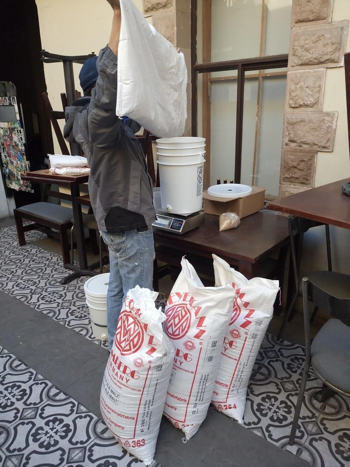 El Proceso de la Cerveza El Proceso de la Cerveza