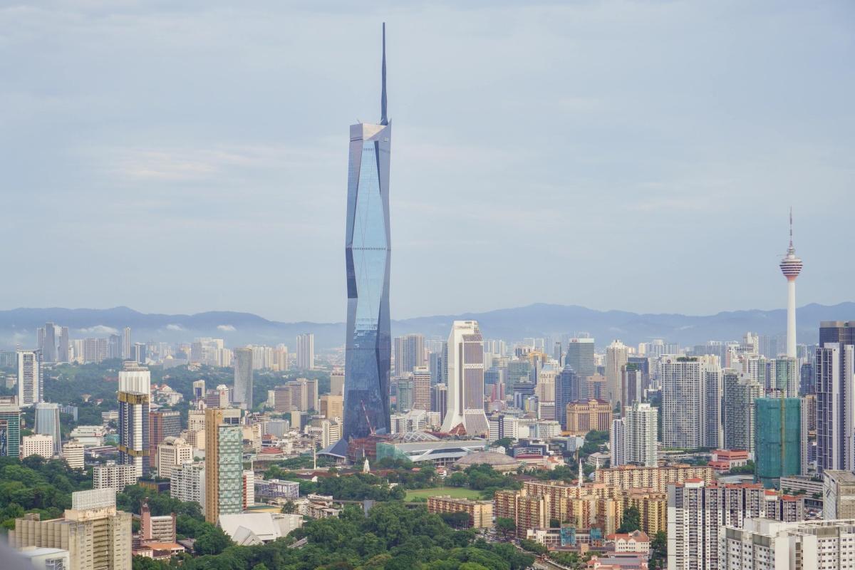 Le meraviglie del cielo: i cinque grattacieli più alti del mondo che sfidano le nuvole Le meraviglie del cielo: i cinque grattacieli più alti del mondo che sfidano le nuvole