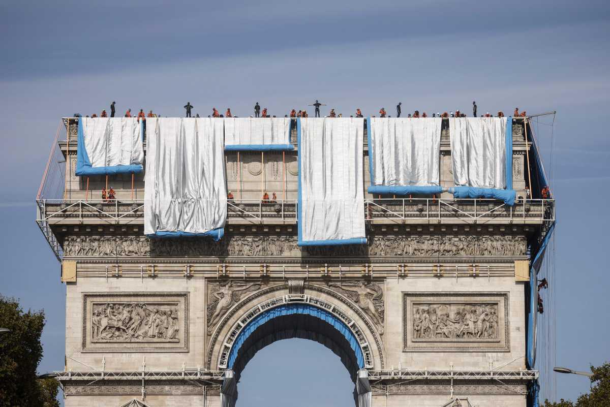 [Focus] - L'Arc de Triomphe emballé par Christo sera inauguré le 18 septembre