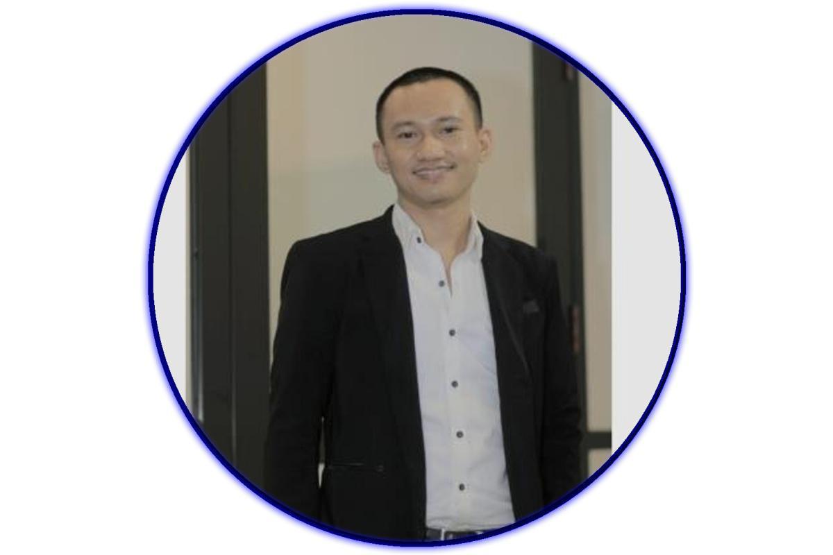 Rahmad Hidayat, S.H.I., M.H.