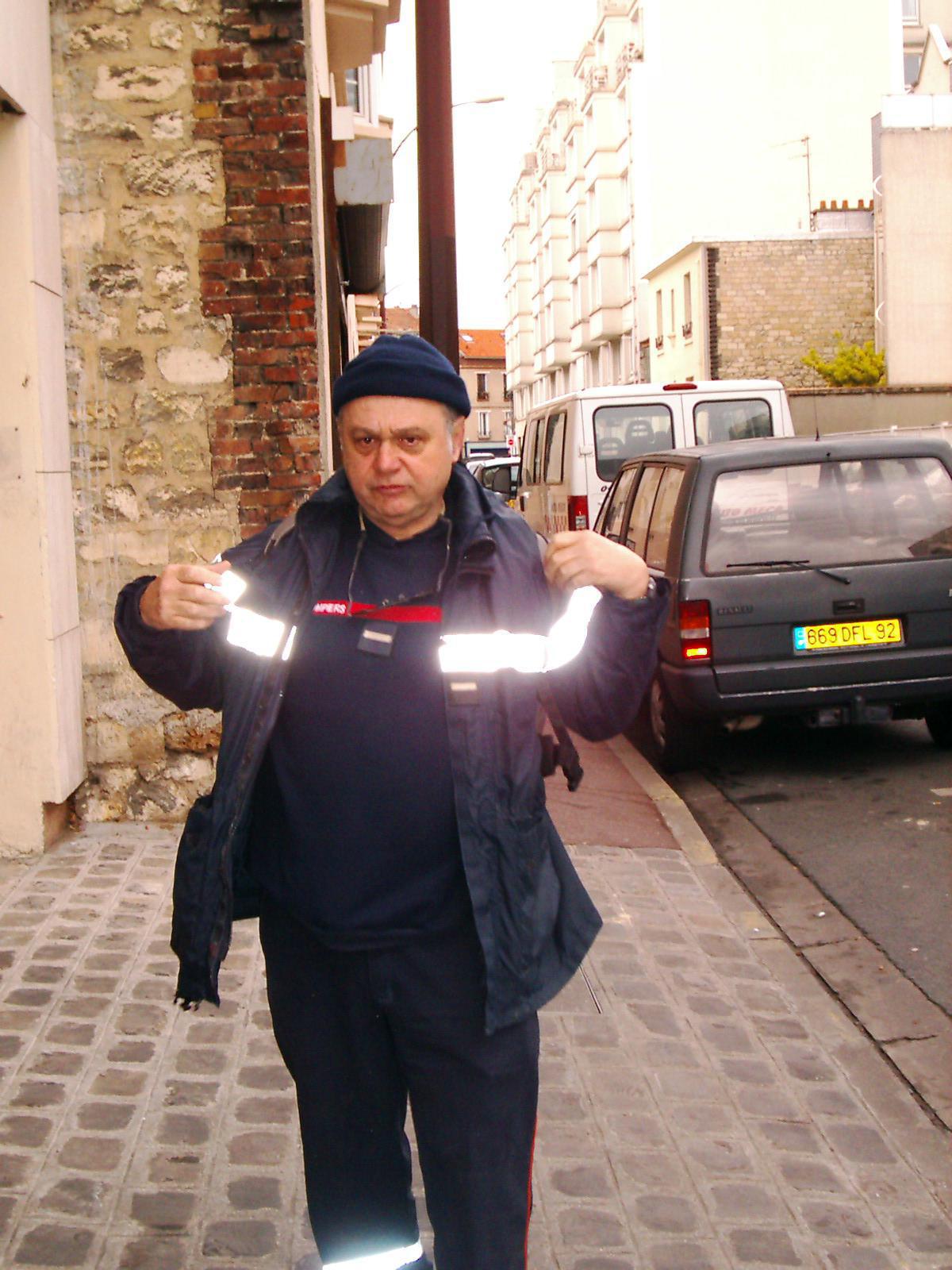 Condoléances. Condoléances.