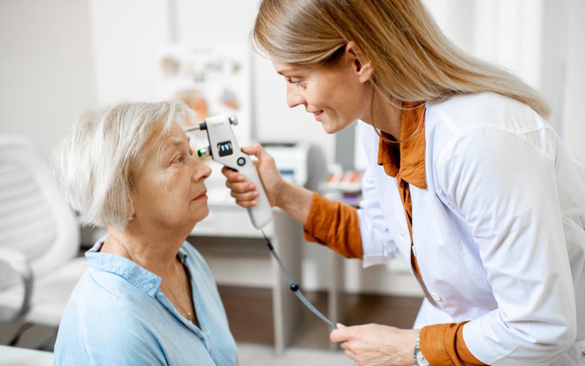 Misurazione della pressione oculare Misurazione della pressione oculare
