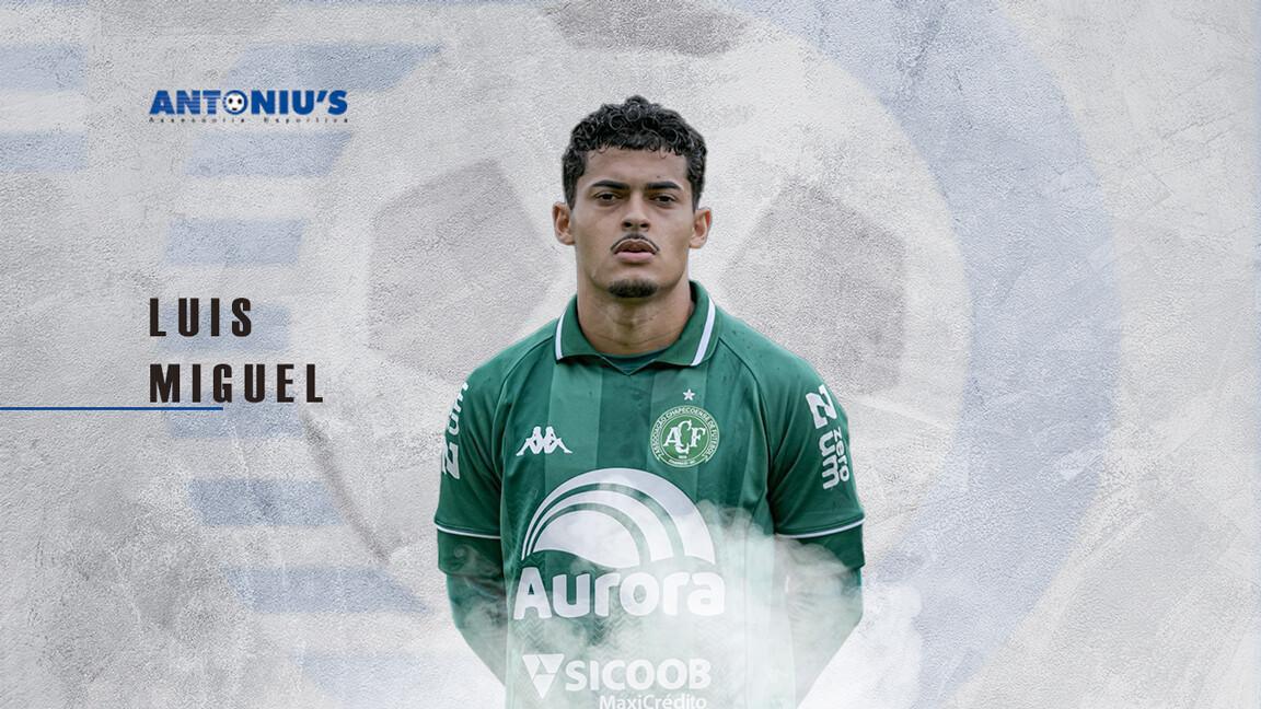 Luis Miguel - Winger