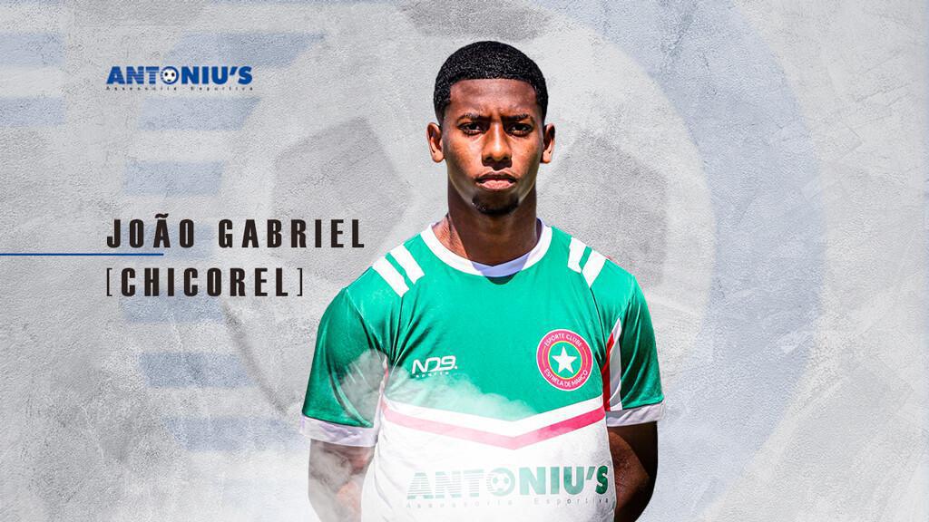 João Gabriel "Chicorel" - Right Back João Gabriel "Chicorel" - Right Back