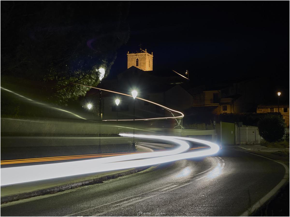 Iglesia de Melida de noche