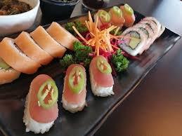 Dong Sushi Galerias Olloqui