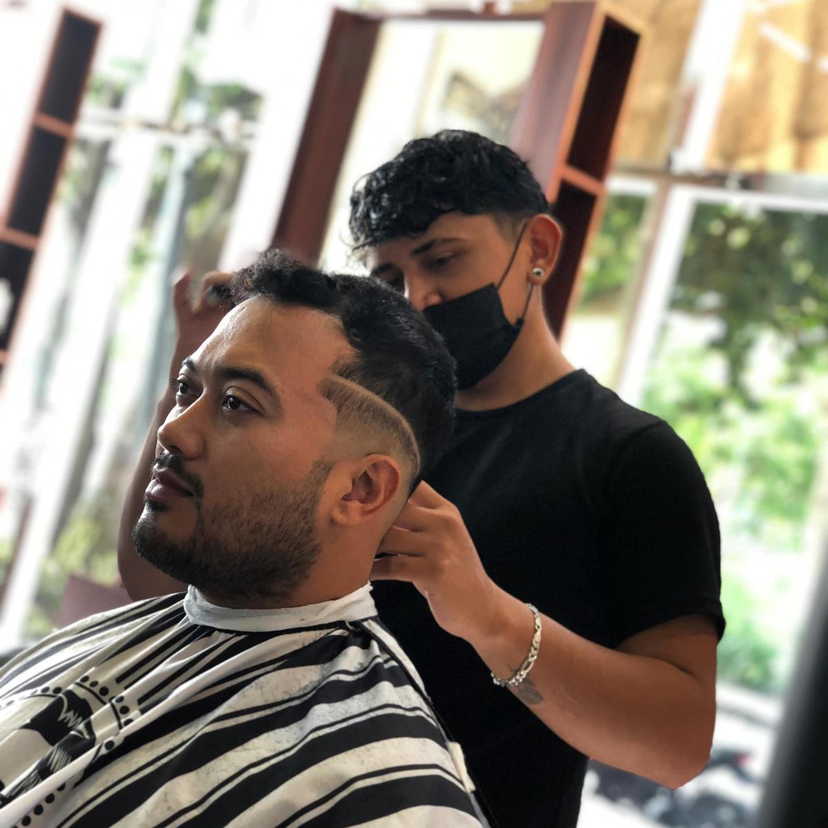 Ricky Thyam Barber & Music Ricky Thyam Barber & Music