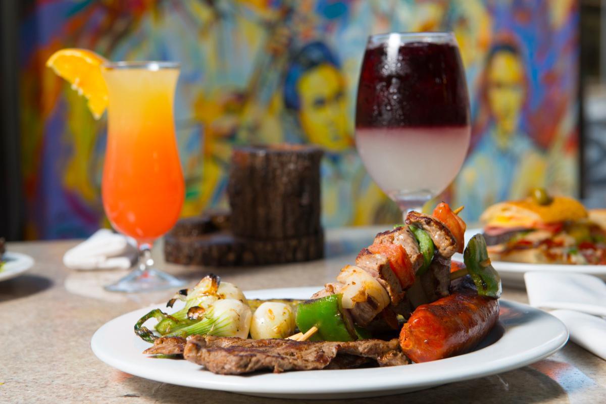 La Arboleda Bistró & Grill La Arboleda Bistró & Grill