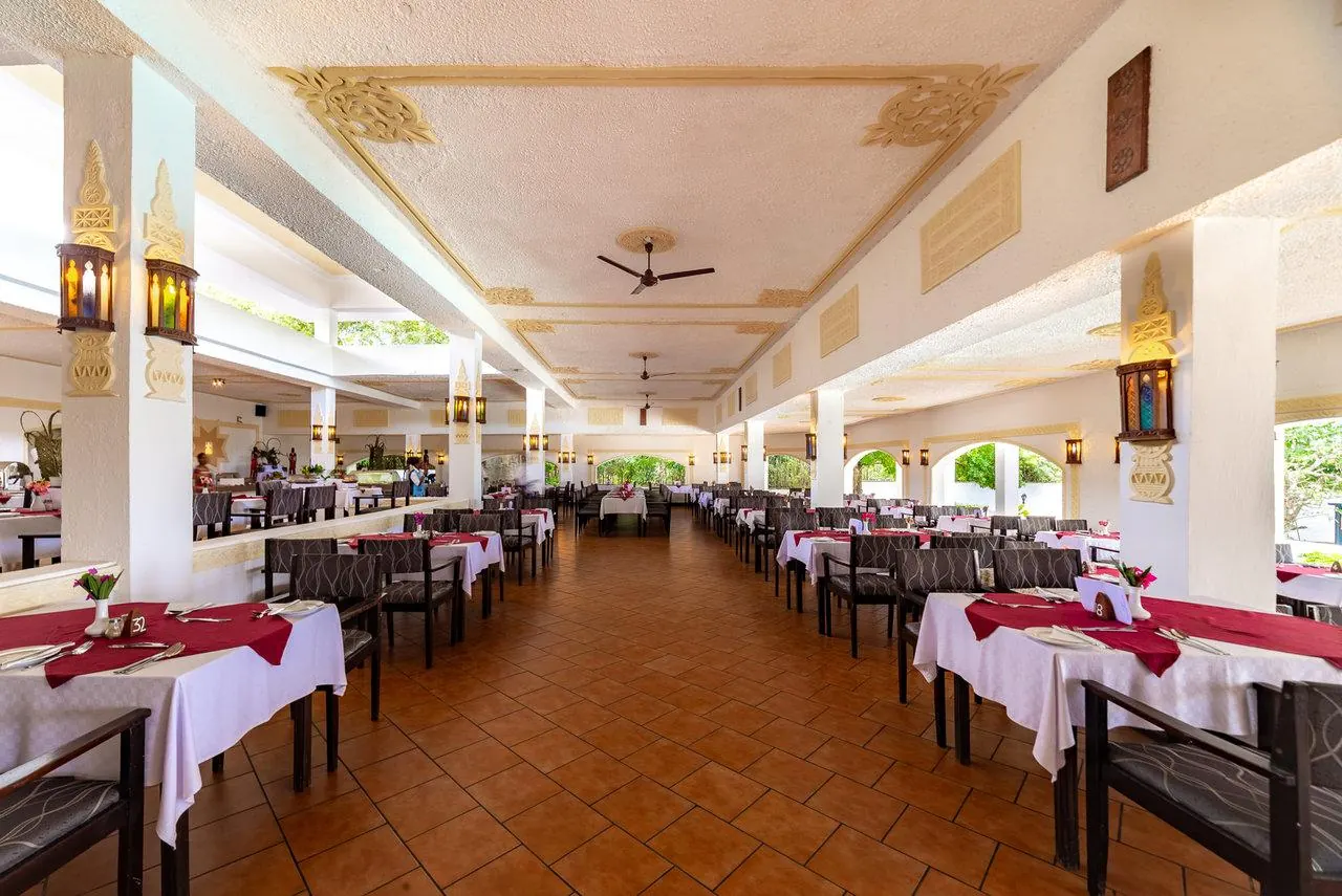 Diani-Sea-Lodge-25