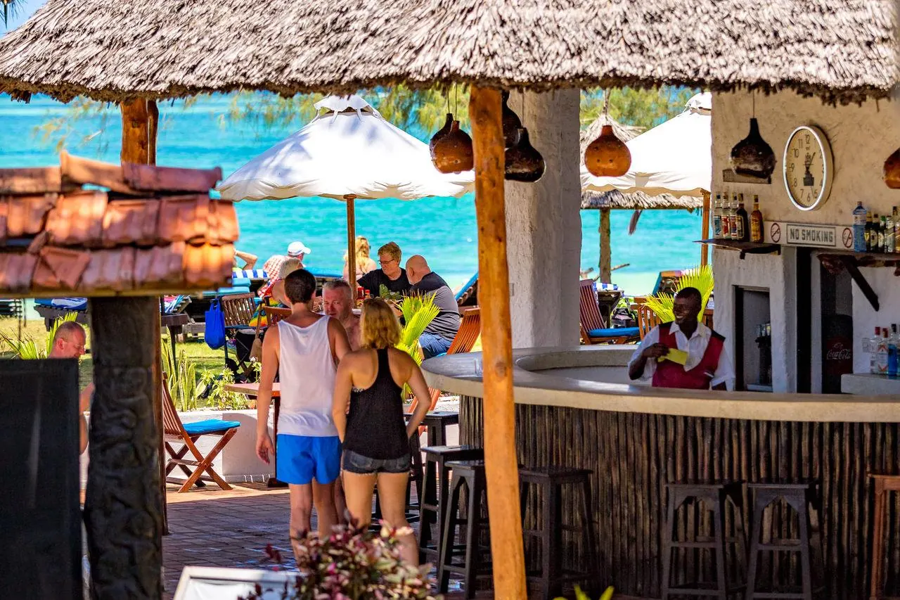 Diani-Sea-Lodge-08