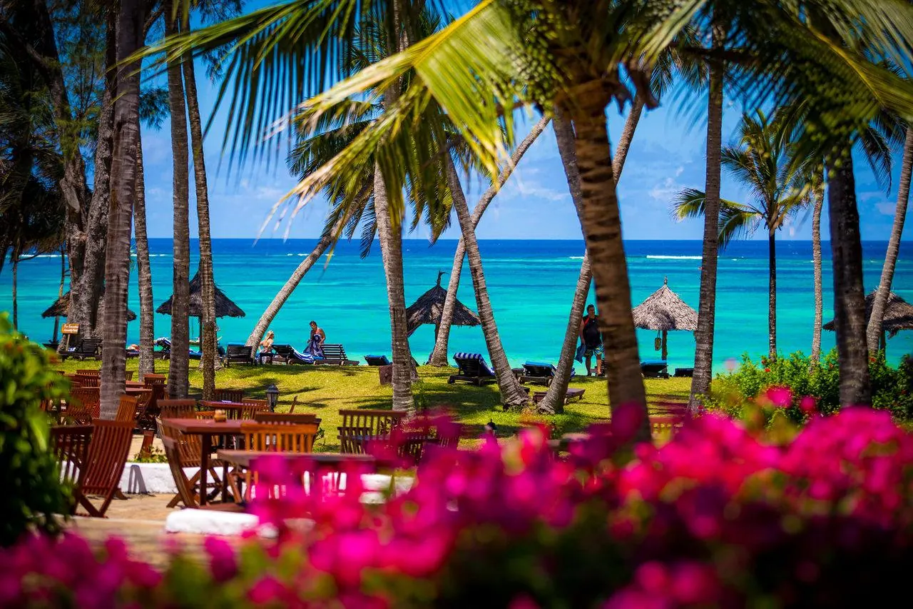 Diani-Sea-Lodge-06
