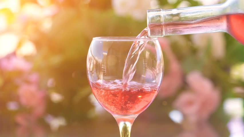 Time to Stop and Taste the Rosés Time to Stop and Taste the Rosés