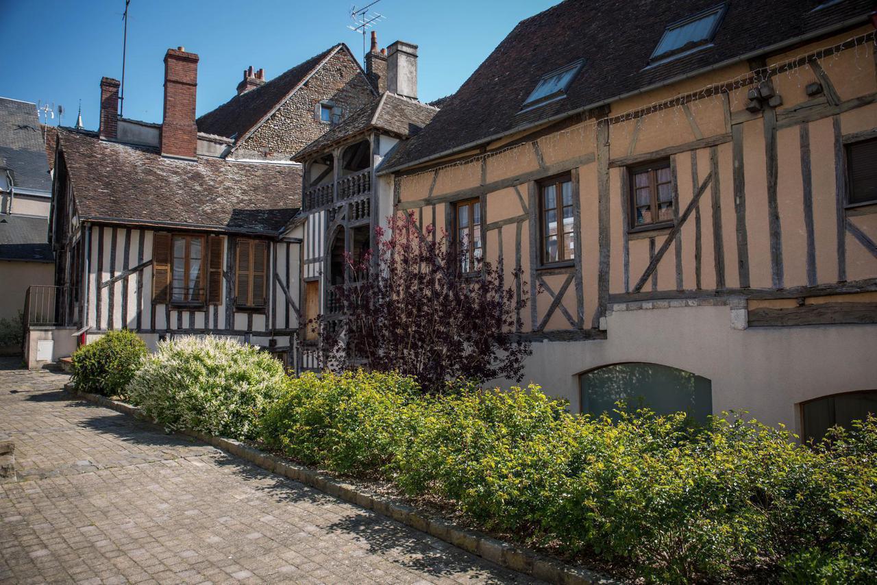 hotel_lezauvage_a_rue_8753
