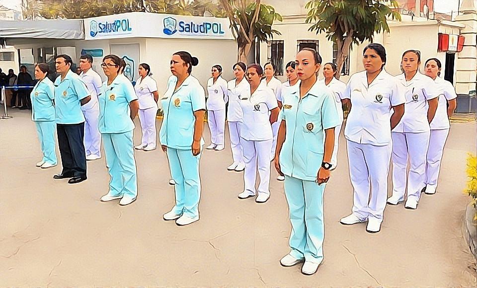 Nueva ley permite el doble cargo público para médicos y especialistas de salud de la PNP