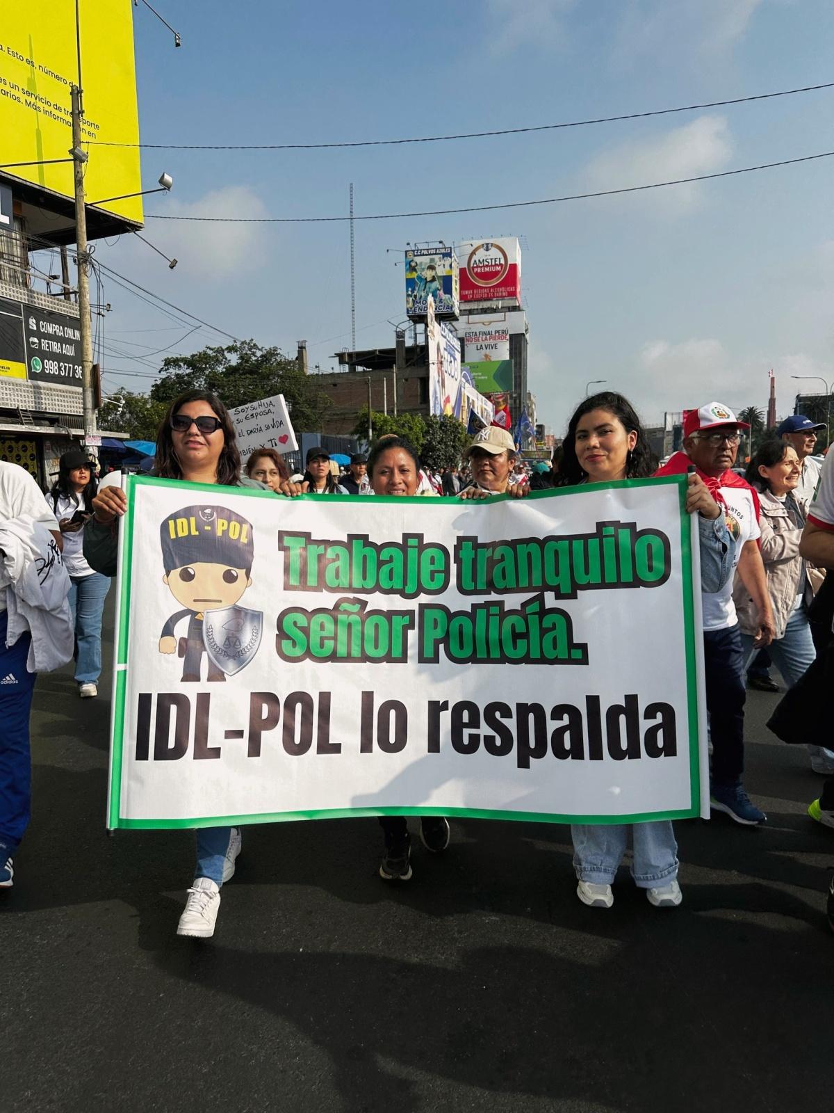 Te esperamos en la Marcha por la Paz, en apoyo a nuestros policías 👮♂️🇵🇪 Te esperamos en la Marcha por la Paz, en apoyo a nuestros policías 👮♂️🇵🇪