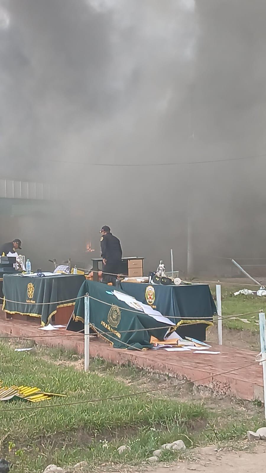 Incendio en la Escuela de Suboficiales PNP – Puente Piedra