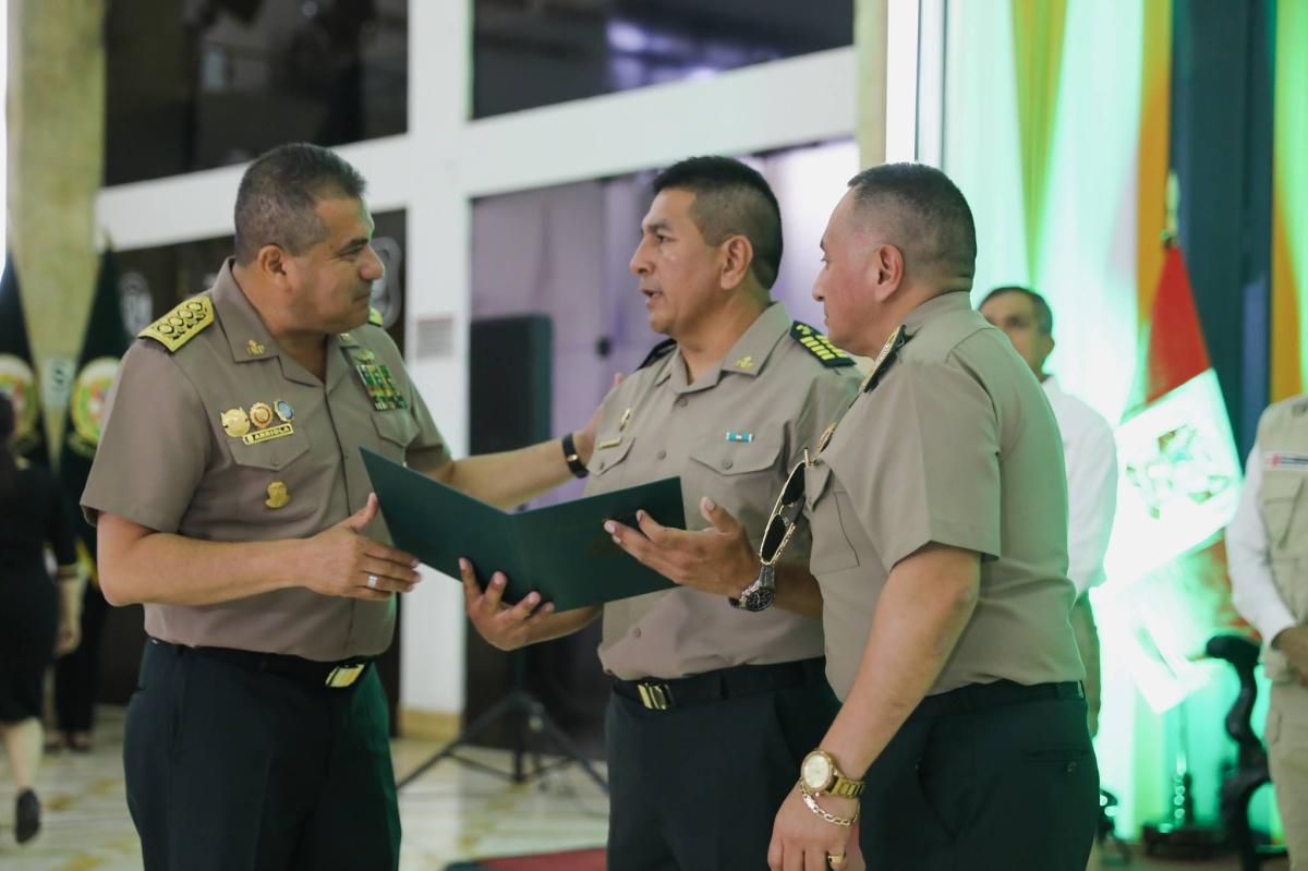 Vuelven las acciones distinguidas: ascienden a 26 policías