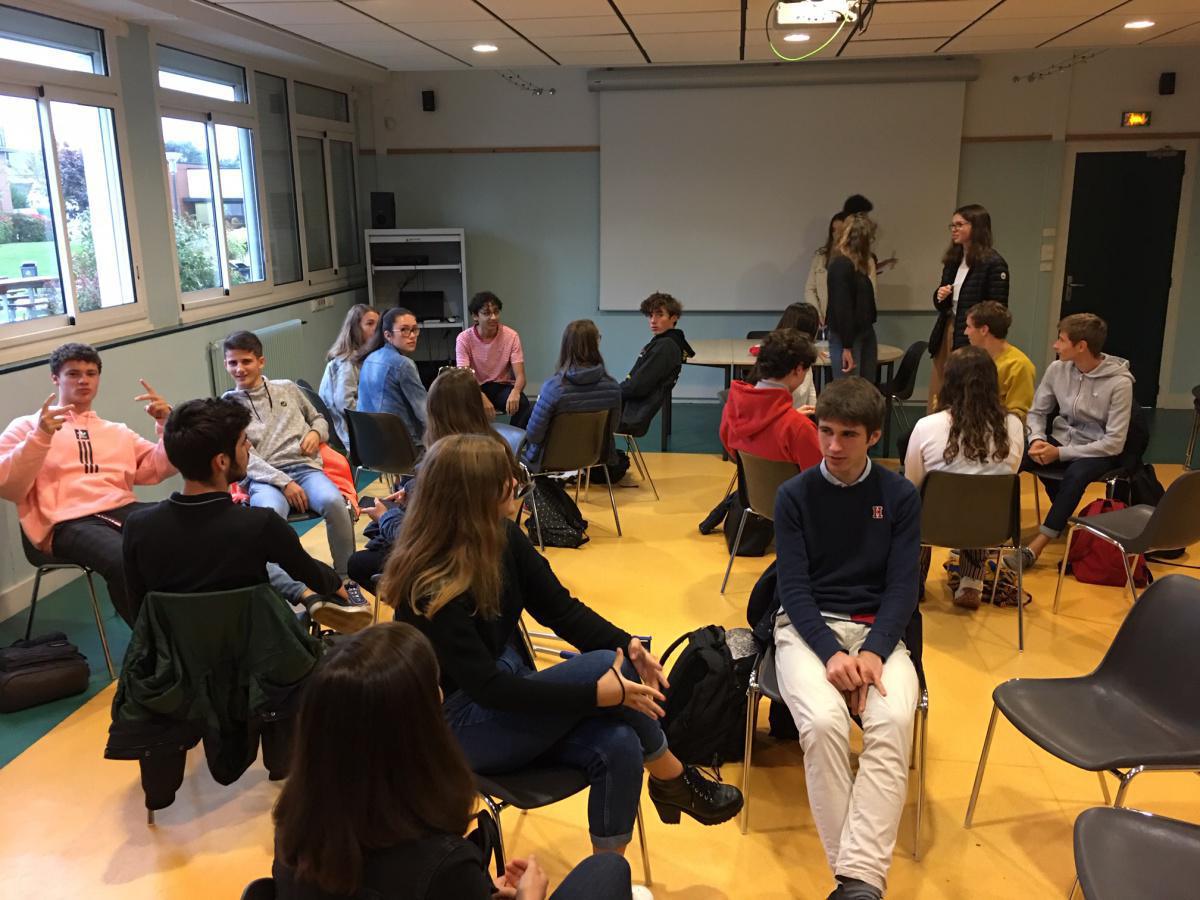 Demi-journée de formations pour les délégués de classes du lycée St Paul Demi-journée de formations pour les délégués de classes du lycée St Paul