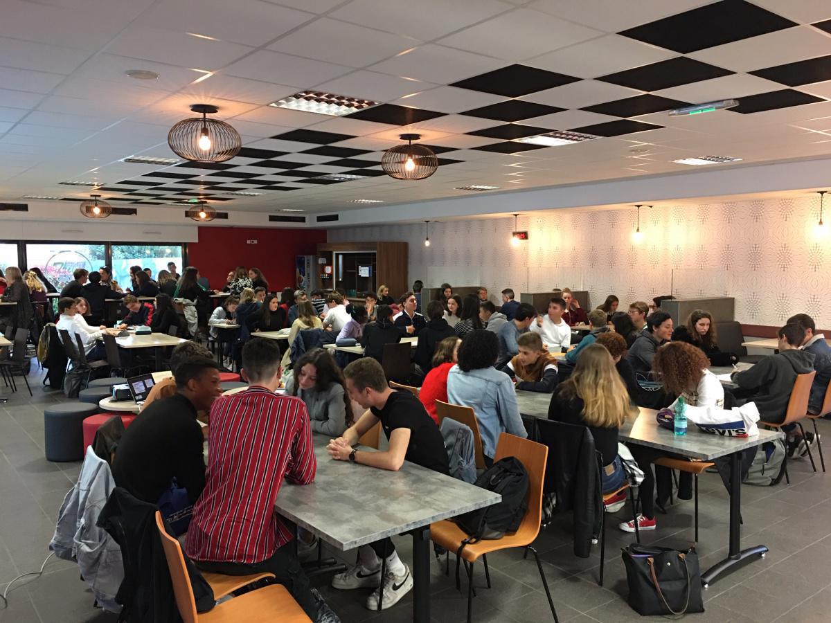 Demi-journée de formations pour les délégués de classes du lycée St Paul Demi-journée de formations pour les délégués de classes du lycée St Paul