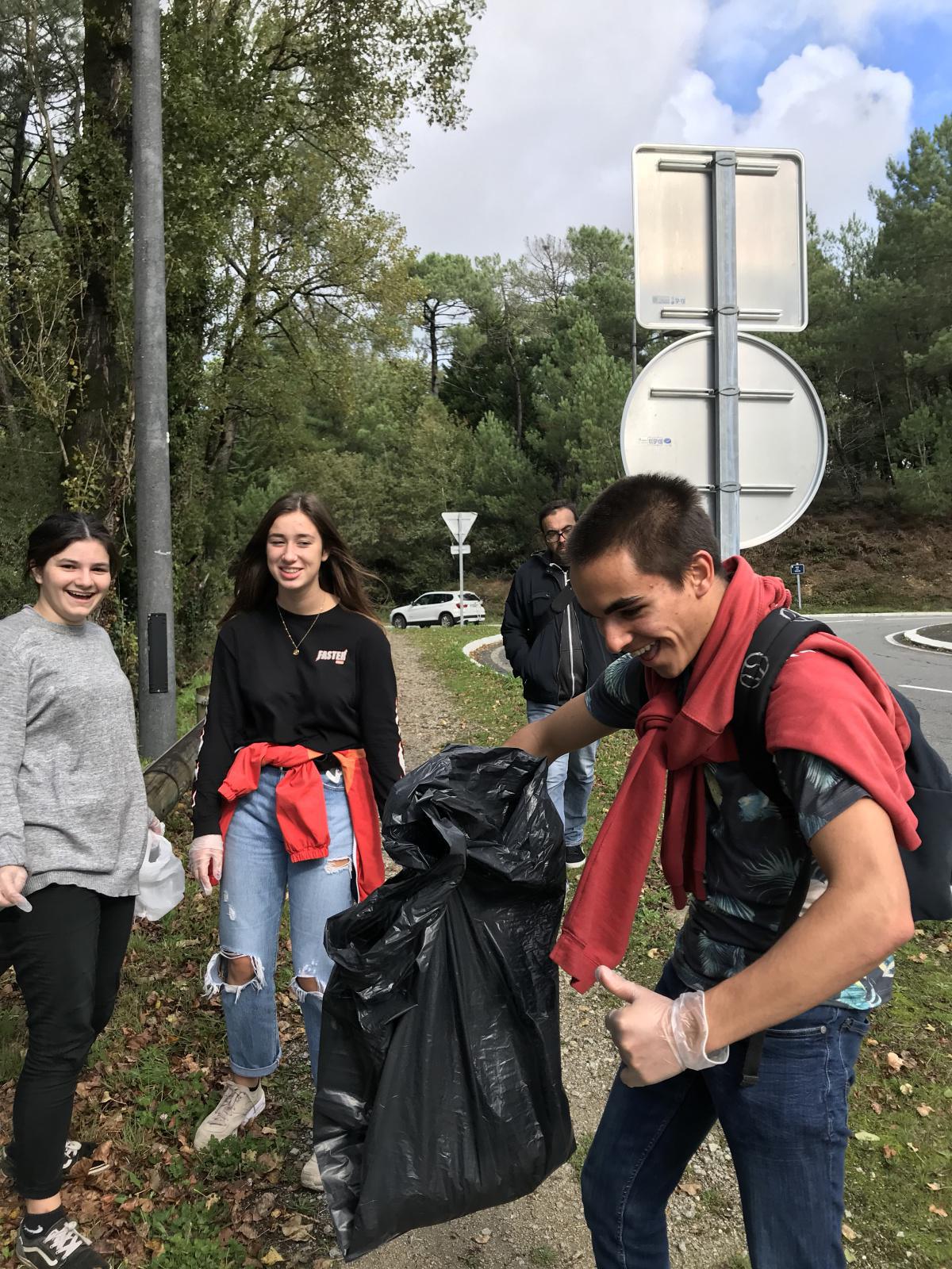 Jeudi 17 octobre : Clean walk des élèves de Seconde du lycée St Paul