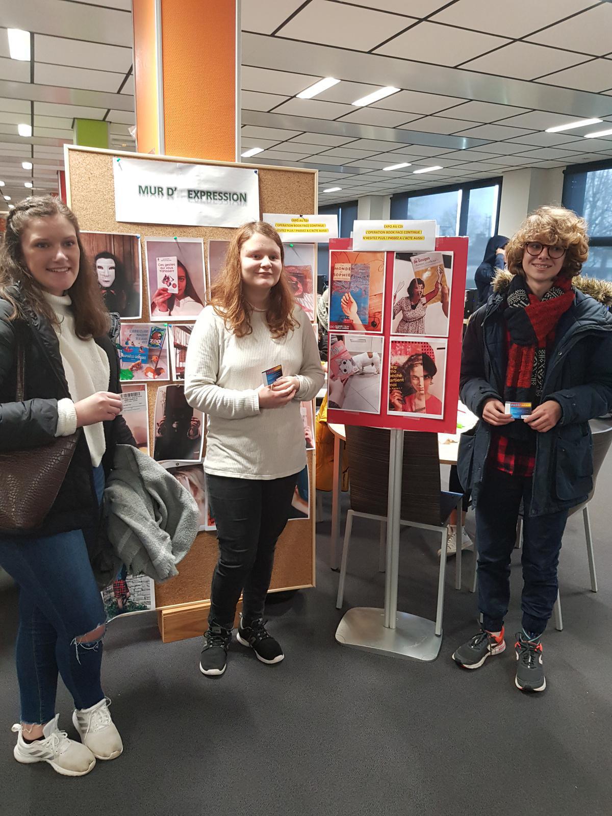 Résultats du concours "BookFace" Résultats du concours "BookFace"