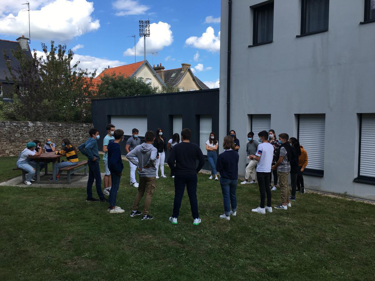 Jeux de cohésion de classe pour la rentrée des secondes Jeux de cohésion de classe pour la rentrée des secondes
