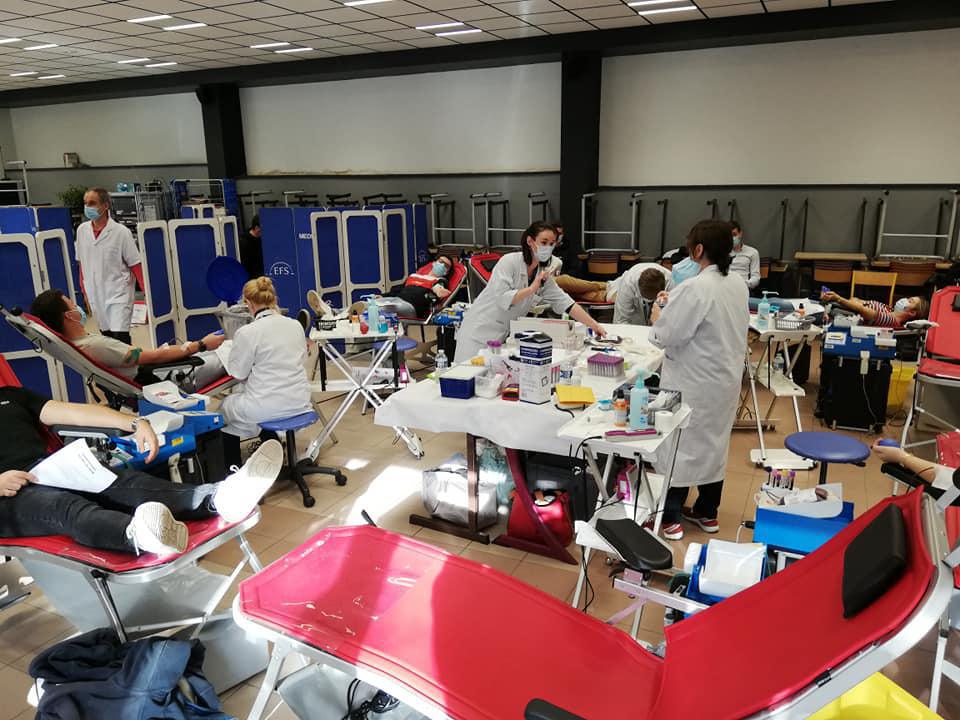 De nombreux primo-donneurs pour le don du sang sur le Campus De nombreux primo-donneurs pour le don du sang sur le Campus