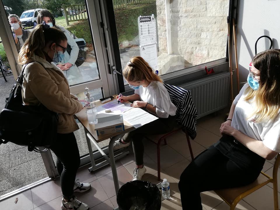 De nombreux primo-donneurs pour le don du sang sur le Campus De nombreux primo-donneurs pour le don du sang sur le Campus