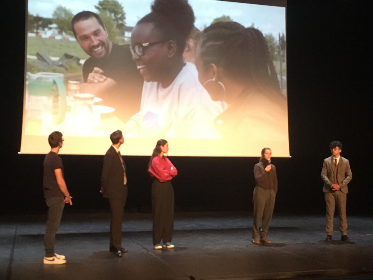 Plus d'une trentaine de personnes au rendez-vous de la projection du Mois du Doc ! Plus d'une trentaine de personnes au rendez-vous de la projection du Mois du Doc !