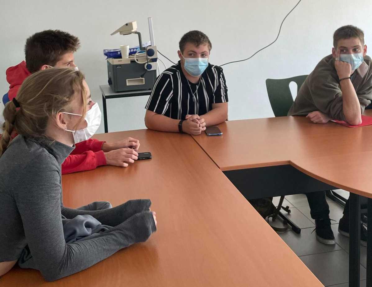 À la découverte du Conseil de la vie lycéenne 2021-2022... À la découverte du Conseil de la vie lycéenne 2021-2022...