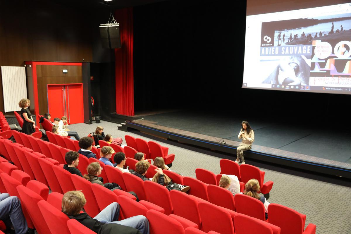 Projection du film « Adieu sauvage » à l’amphithéâtre du Campus Saint Paul. 