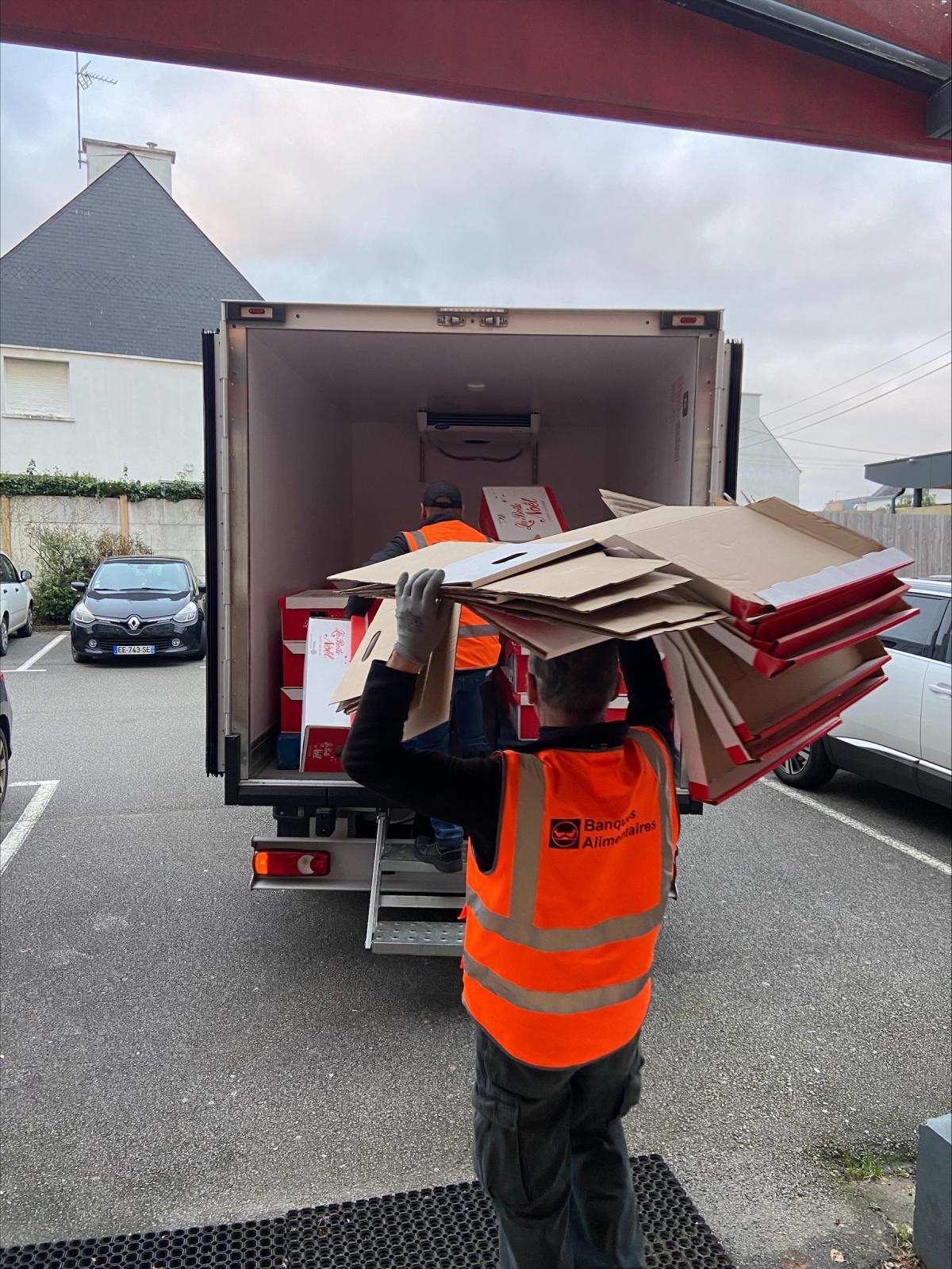 [Collecte alimentaire] Les Boites de Noël 