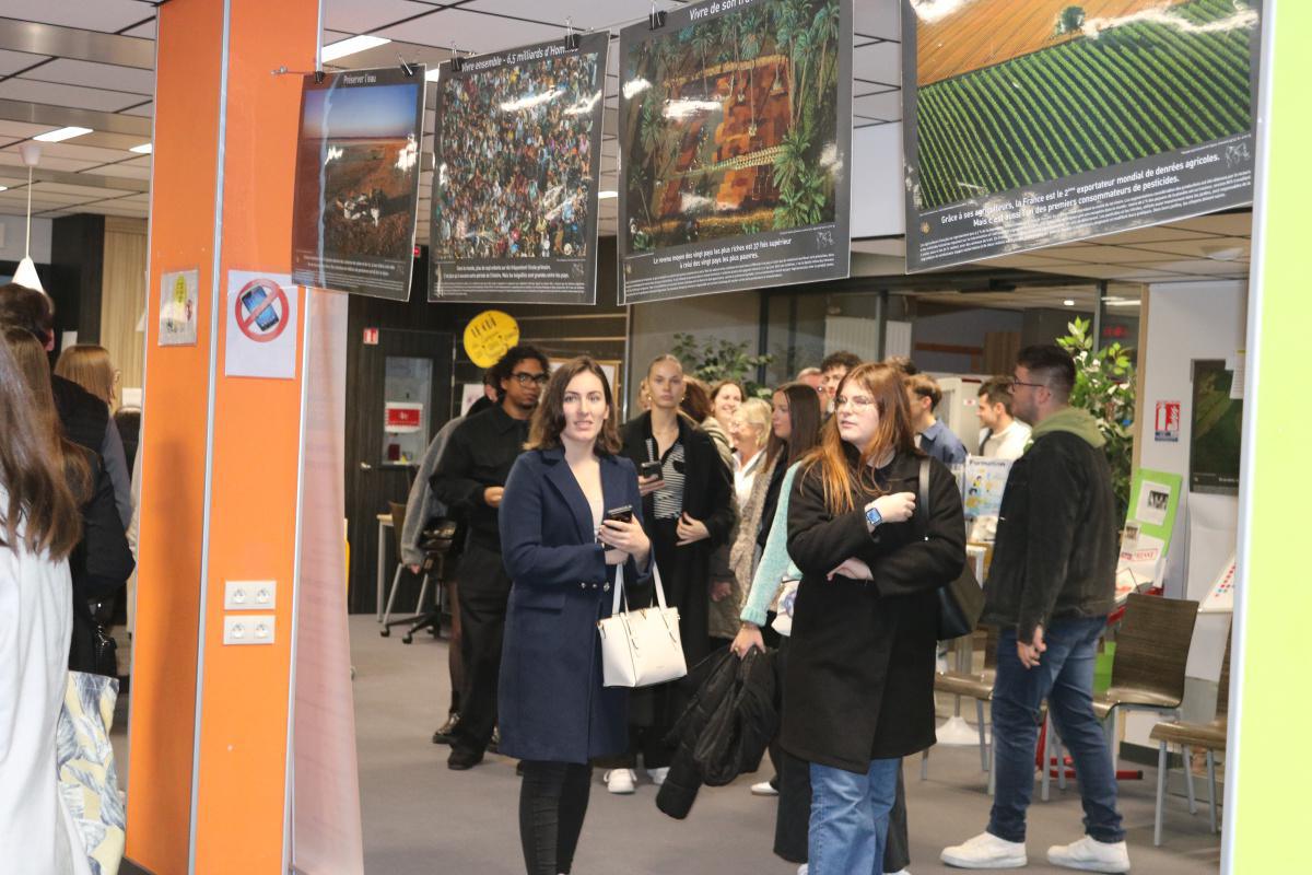 [REMISE DES DIPLOMES] Les lauréats de la promotion 2024 sont venus récupérer leur diplôme